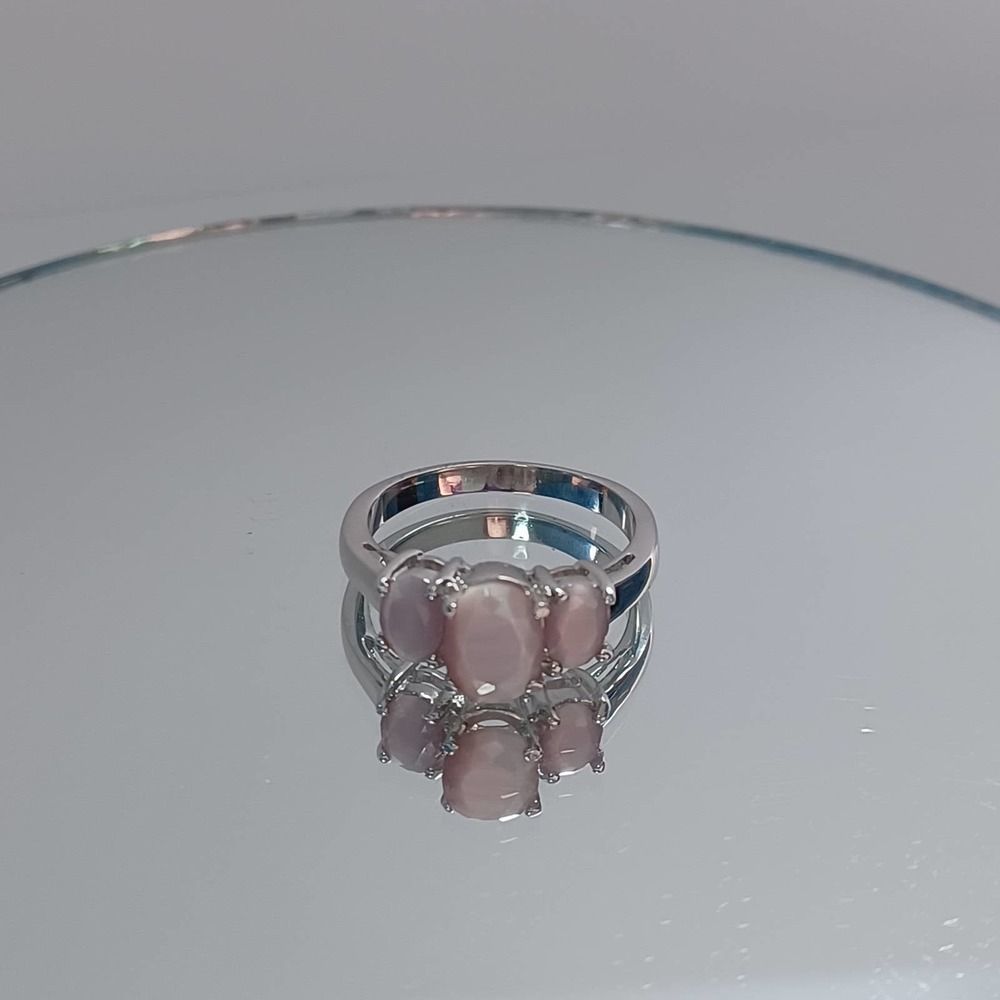 Swarovski Elements - Size 8¾ - Silver tone ring as pictured